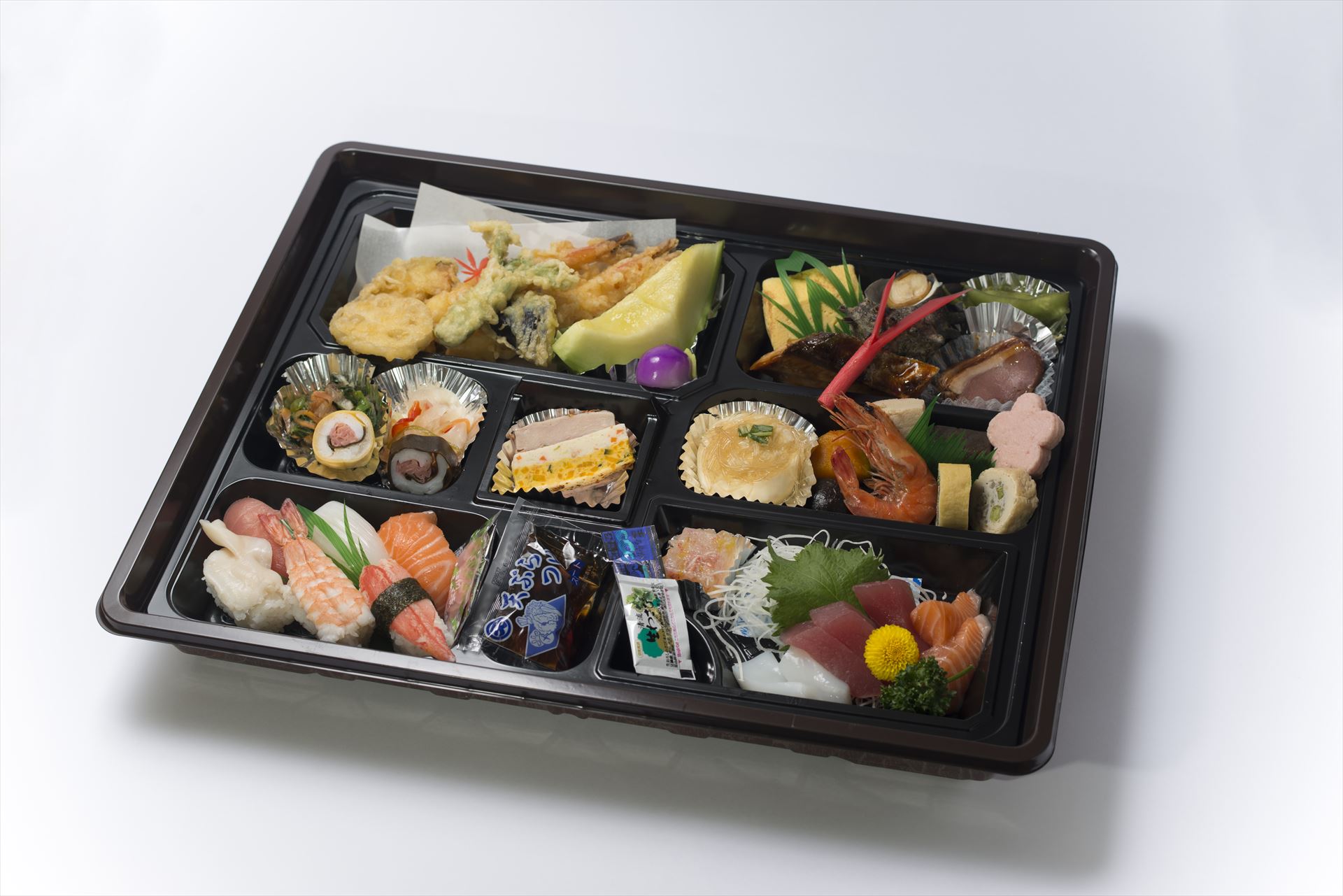 幕の内弁当 3,000円(税抜)